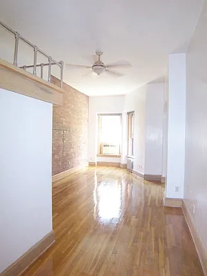 Rented by Sotheby's International Realty | media 17