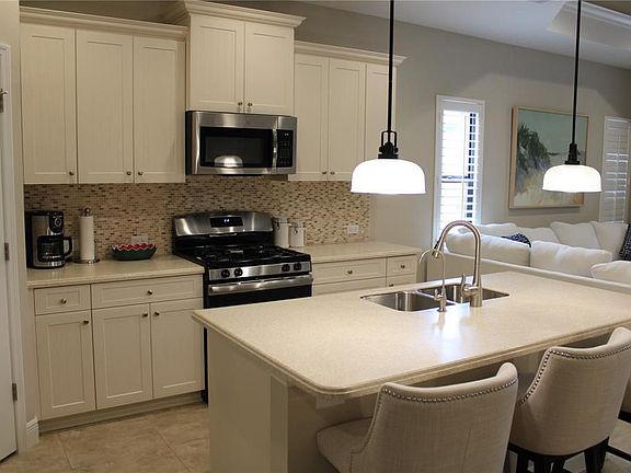 3rd image of 12749 Coastal Breeze Way