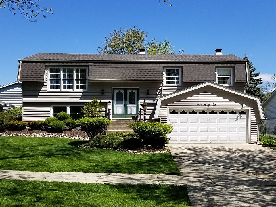 1st image of 536 Cumberland Ln