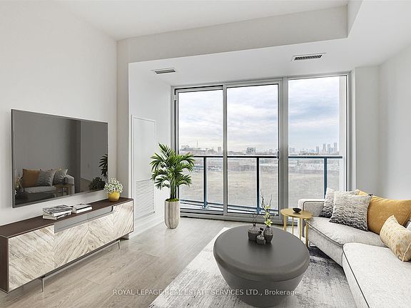 2nd image of 36 Zorra St #523