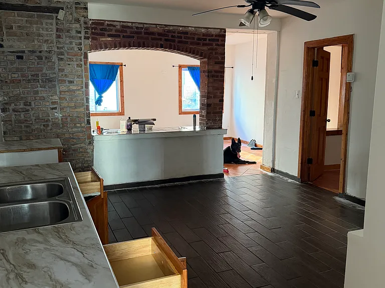 2726 S Pulaski Rd #1R — Photo 6