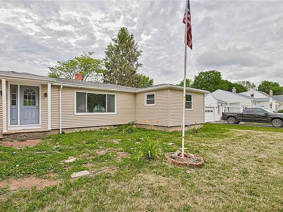 3rd image of 4097 Circle Dr