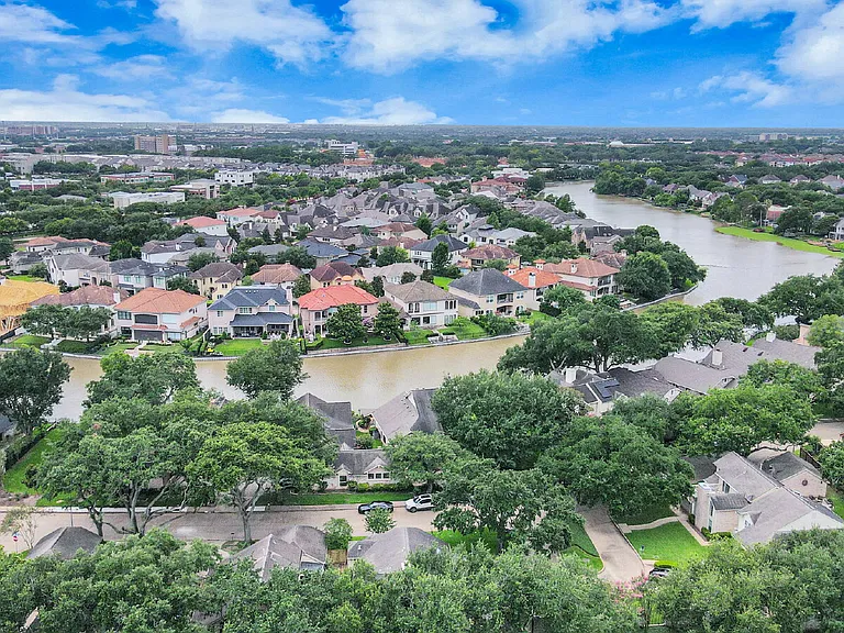 1023 Oyster Bay Dr — Photo 36