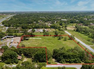 11700 Garden Grove Dr, Dallas, TX 75253