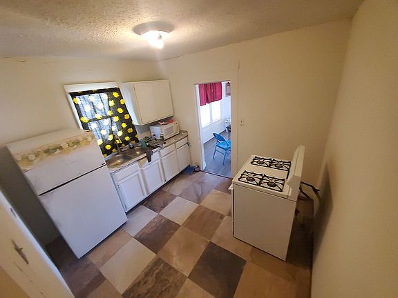 4th image of 1612 San Fernando St