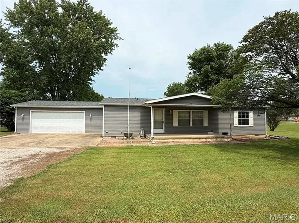 1829 W Main St, Vandalia, IL 62471