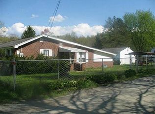 159 Cummings Rd, Acme, PA 15610