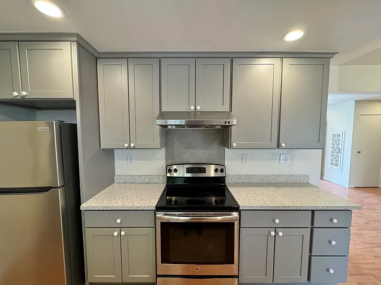 3185 Machado Ave — Photo 2