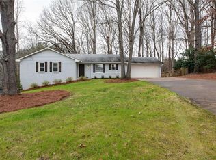 390 Tidwell Cir, Alpharetta, GA 30004