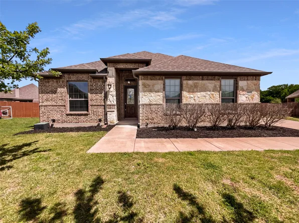 309 Maria Ct, Red Oak, TX 75154