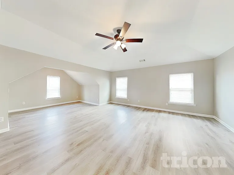 1289 Avington Glen Dr — Photo 6