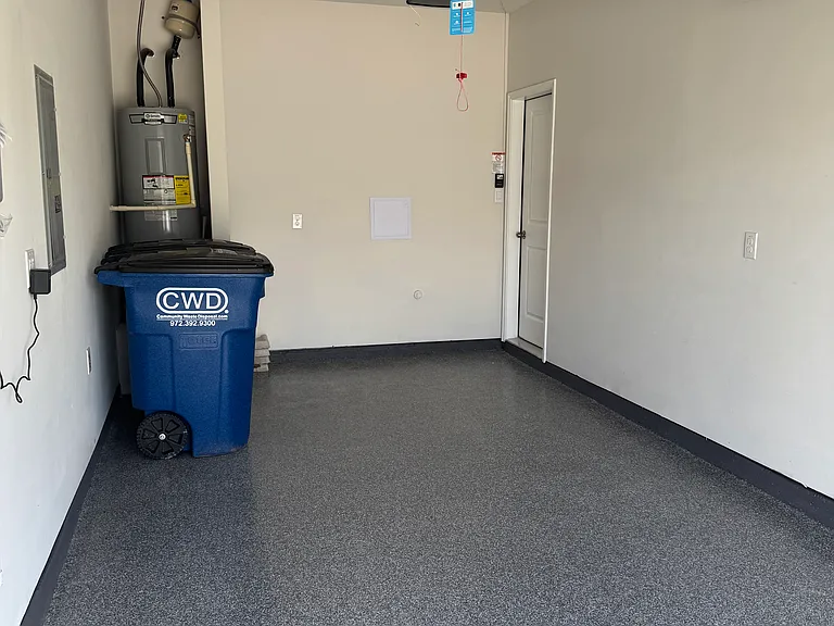 Garage: Epoxy Floor