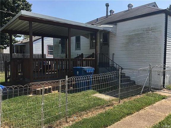 5th image of 8325 Whitewater Dr