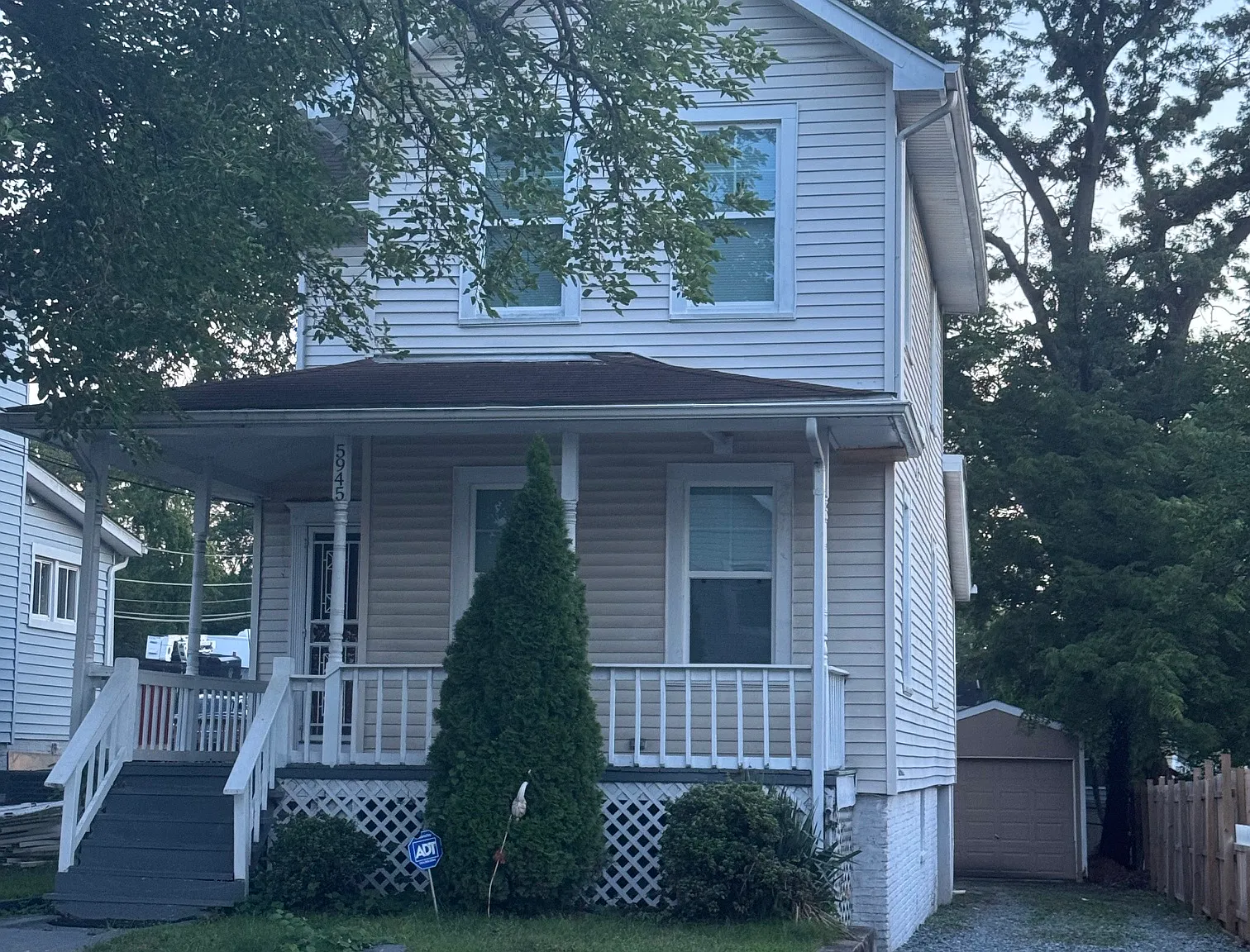 4 bed, 1224 sqft, $3,100 — Photo 1