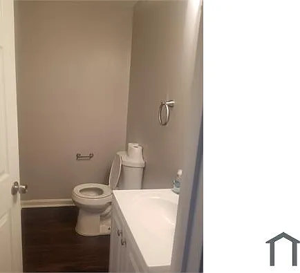3 bed, 2000 sqft, $1,675 — Photo 3