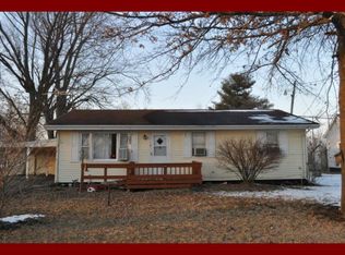 301 E Jackson St, Lancaster, MO 63548