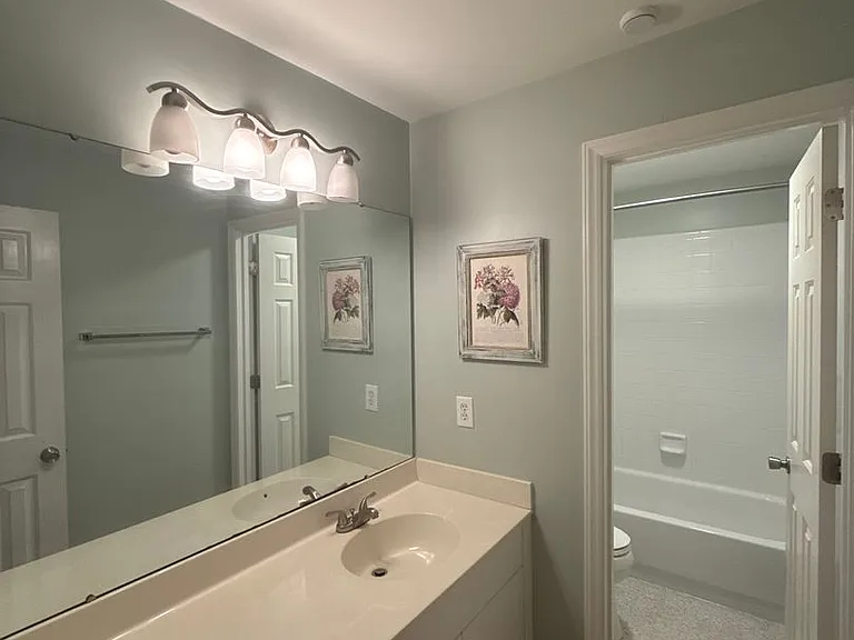 9817 Emerald Point Dr #8 — Photo 18