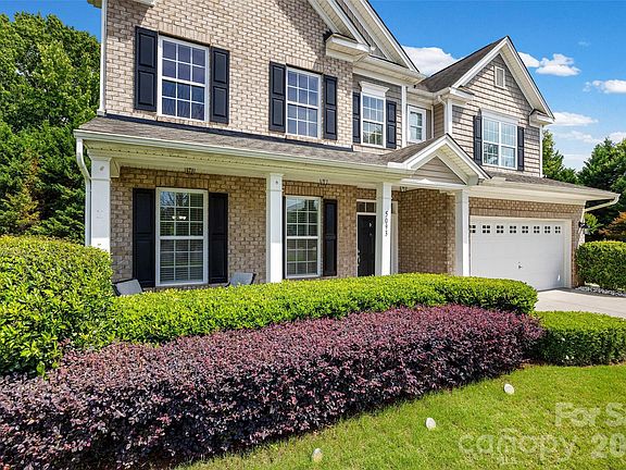 3rd image of 5093 Gladiola Way