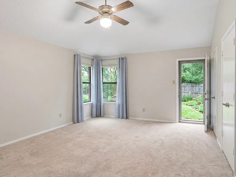6606 Cliffwood Ct — Photo 14