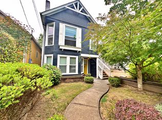 522 NE Russell St, Portland, OR 97212