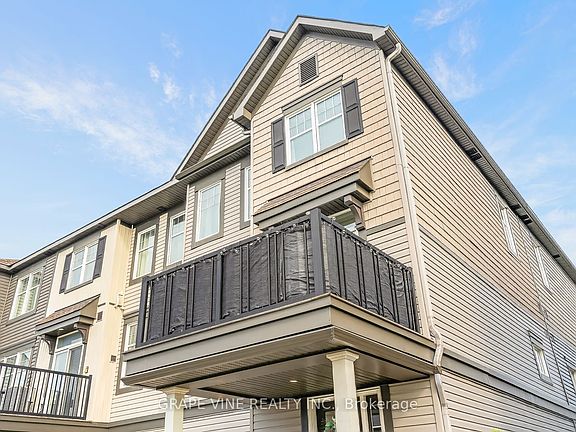 3rd image of 368 Mountain Sorrel Way