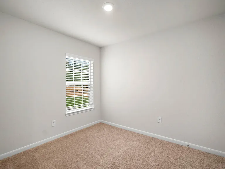 15830 Berry Hill Dr — Photo 13