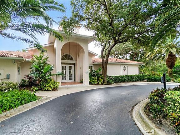 2nd image of 4236 Central Sarasota Pkwy APT 927