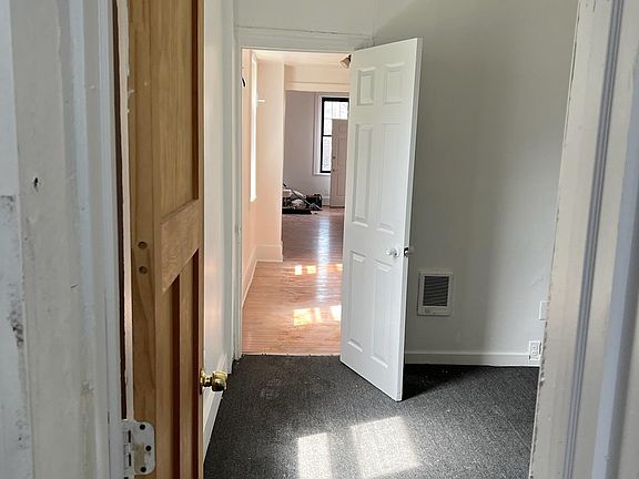 3rd image of 2927 N 6th St #1
