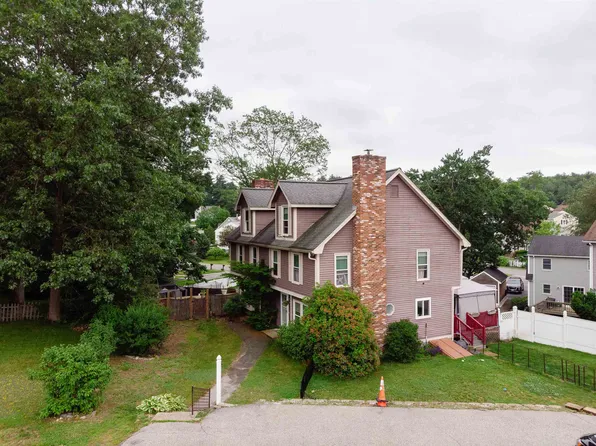 5 Gayle Drive #L, Derry, NH 03038