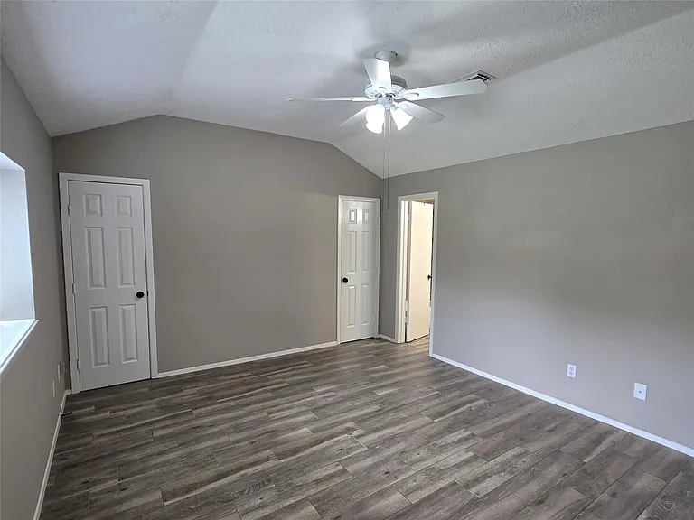 24015 Farm Hill Rd — Photo 20
