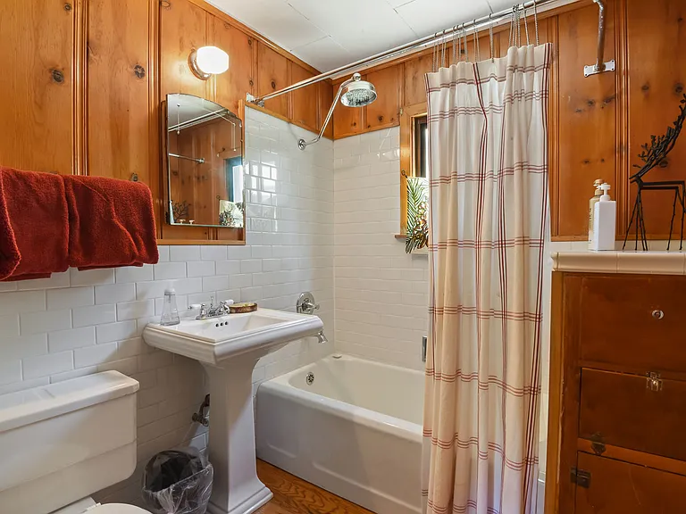 649 Brassie Ave — Photo 12