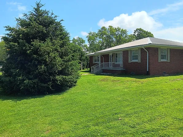 207 3rd St, Uniontown, KY 42461