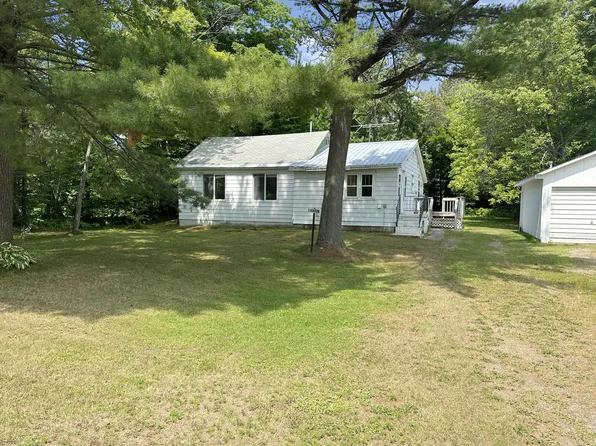 14802 W Lakeshore Dr, Brimley, MI 49715