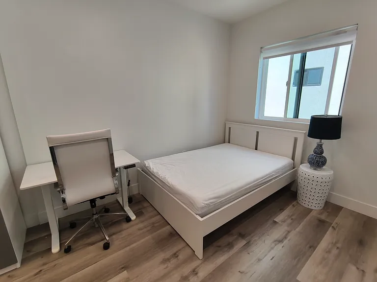 3020 S Normandie Ave #B2 — Photo 5