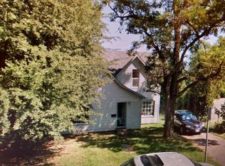 11 N 9th St, Cheney, WA 99004