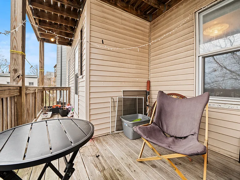 50 Fisher Ave #2 — Photo 4