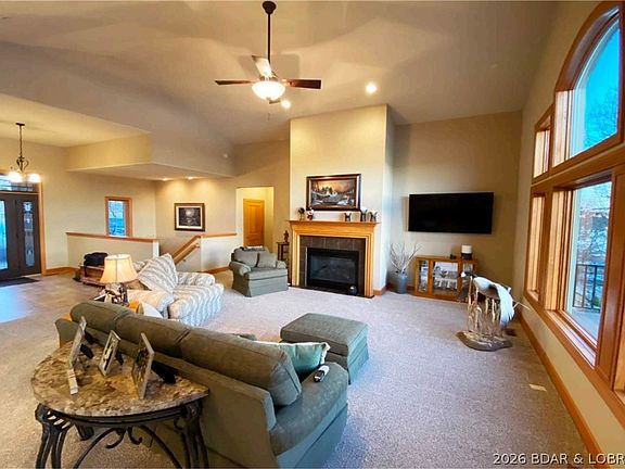 5th image of 791 Via Appia Dr