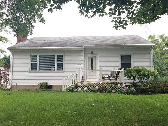 3rd image of 1256 W High St