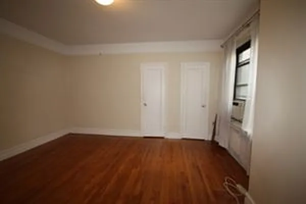 Rented by Douglas Elliman | media 10