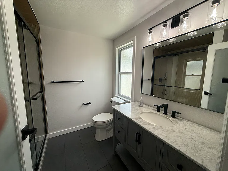 323 Sweetgum Ct — Photo 12