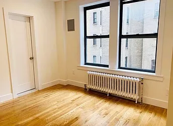 Rented by Rita S Citrin, LREB