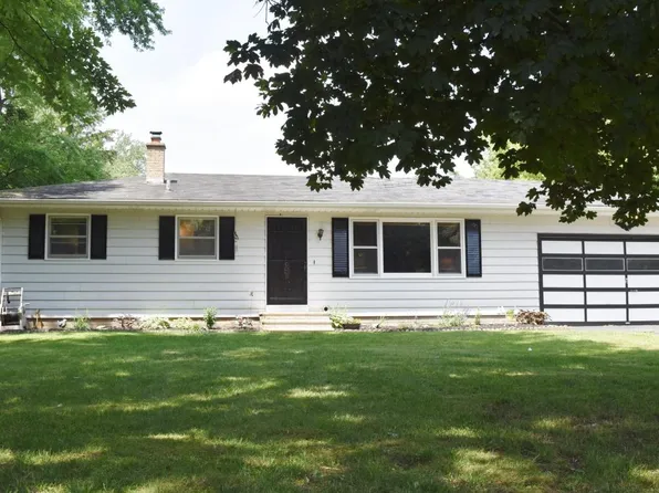 15131 Ackerson Dr, Battle Creek, MI 49014