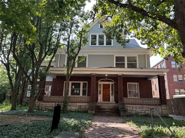 3512 Kenwood Ave, Kansas City, MO 64109