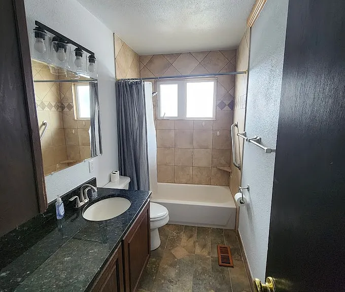 328 Mount Columbia Dr — Photo 13