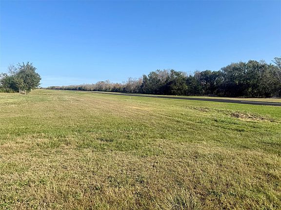 3rd image of 0 Cessna Rd