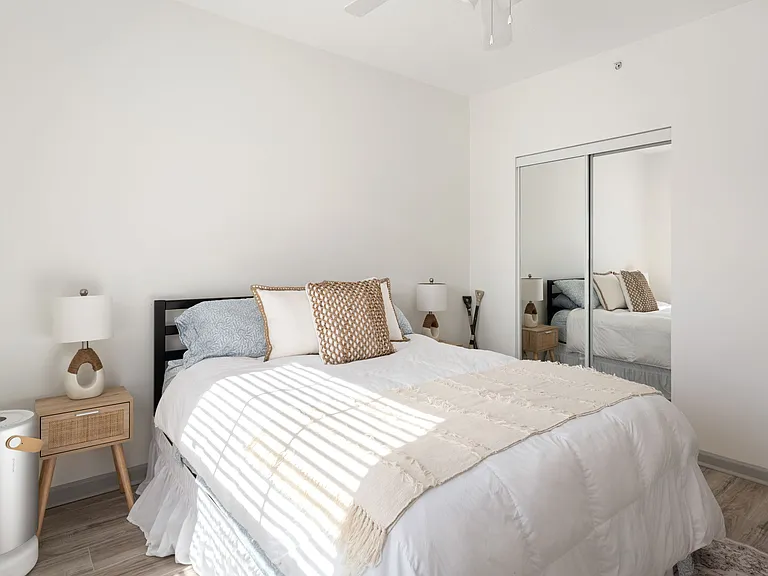 Guest bedroom