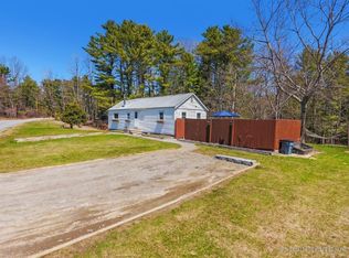 156 Old Cedar Grove Rd, Pittston, ME 04345