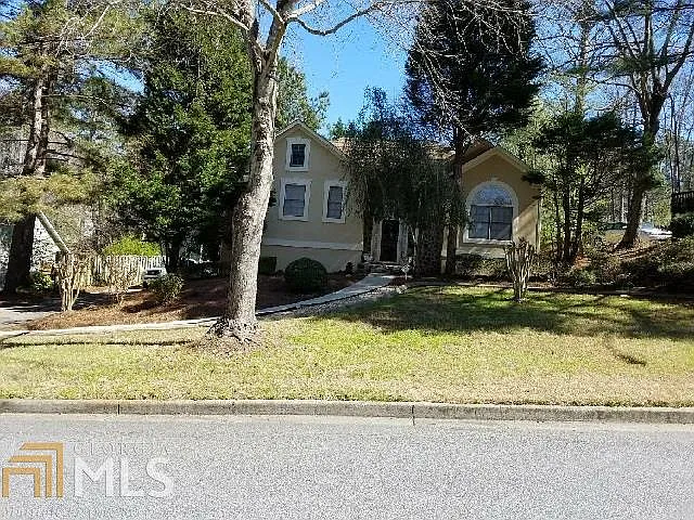 3316 Poplar Ridge Dr photo 1
