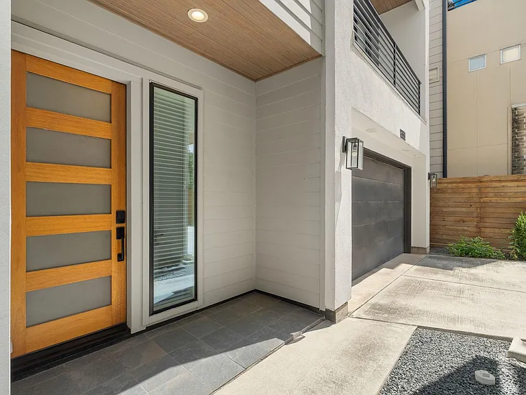 6010 Truro St #C — Photo 3