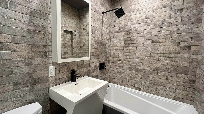 Rented by Prime America Real Estate Inc | media 10